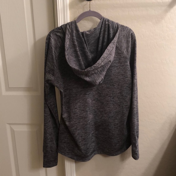 Zip up hoodie - Picture 2 of 3